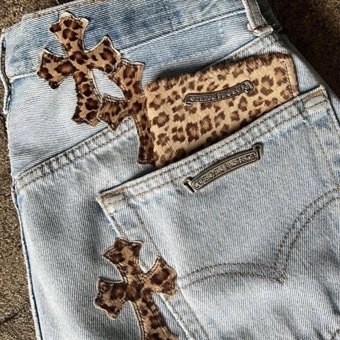 Почему джинсы Chrome Hearts такие дорогие (и стильные)?